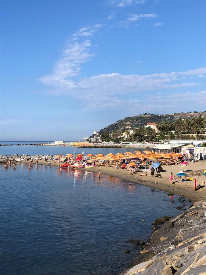 Nonsolomare Wifi Aria Condizionata Parcheggio Lejlighed Sanremo Eksteriør billede